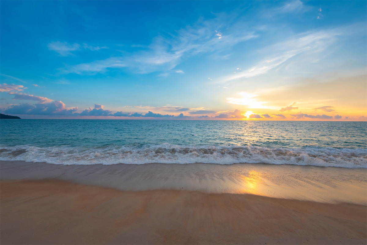 Mai Khao Beach