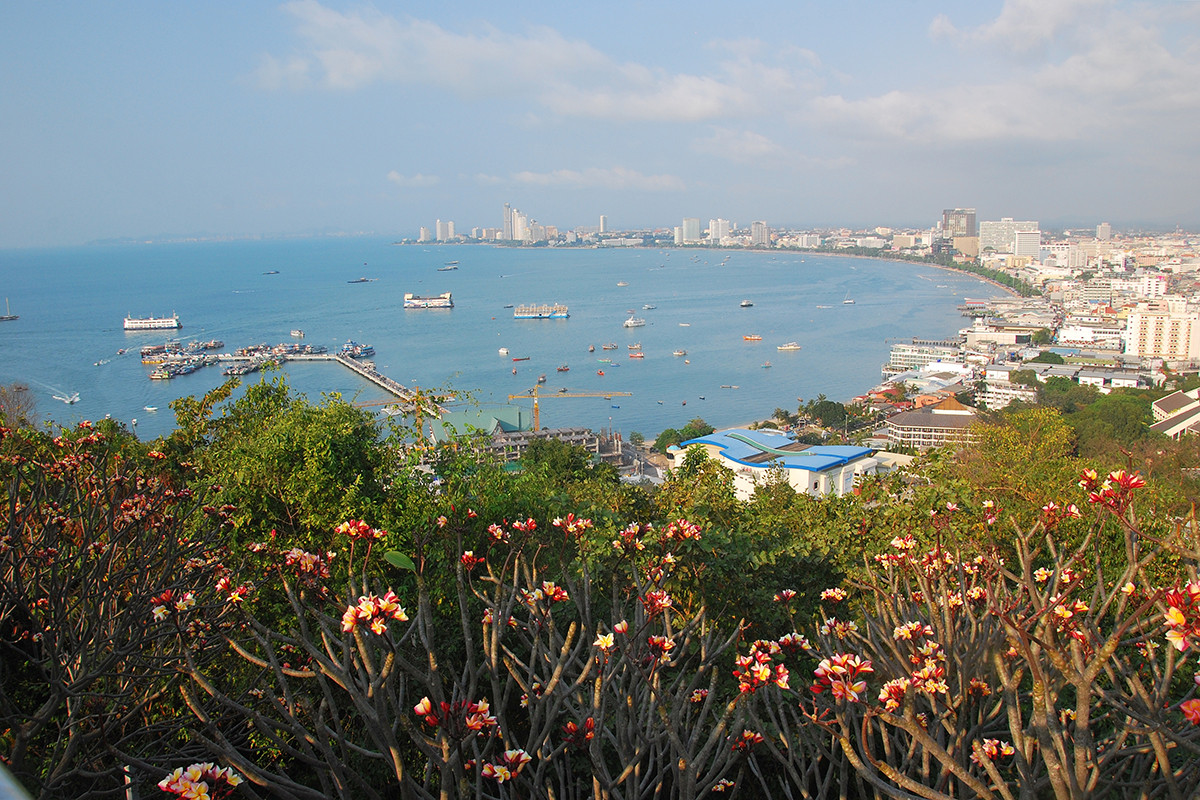 Khao Phra Tamnak, Pattaya