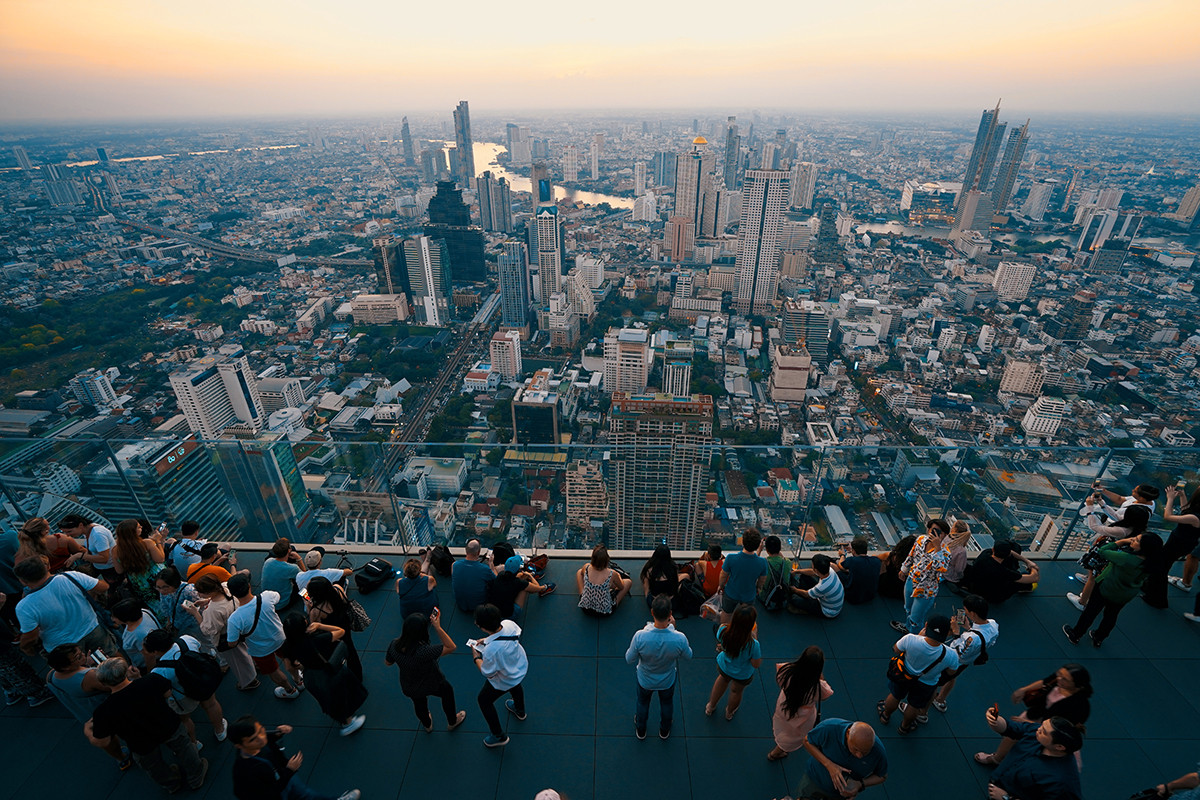 Mahanakhon Skywalk