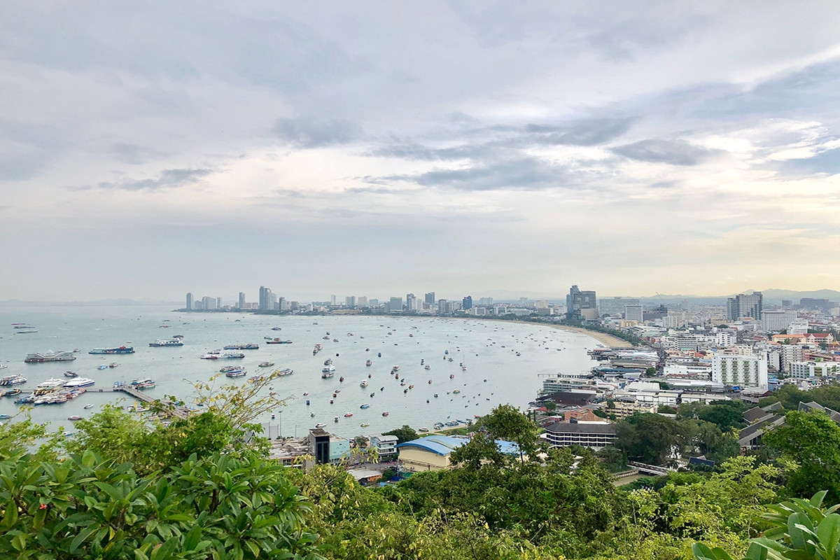 Khao Phra Tamnak, Pattaya