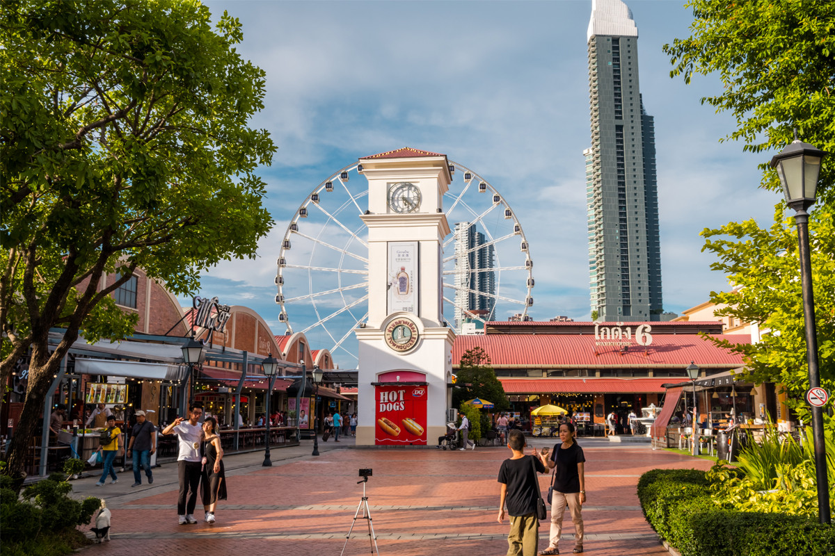 Asiatique The Riverfront