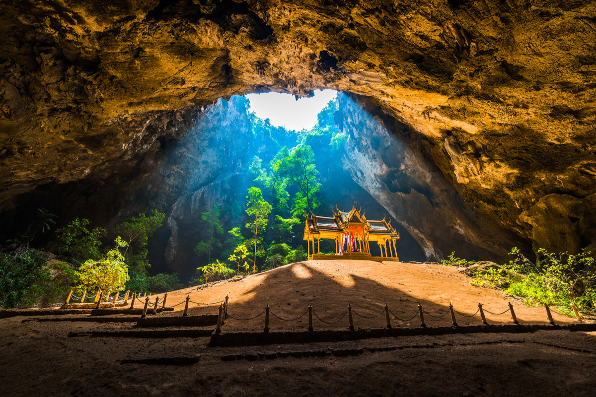 Phraya Nakhon Cave