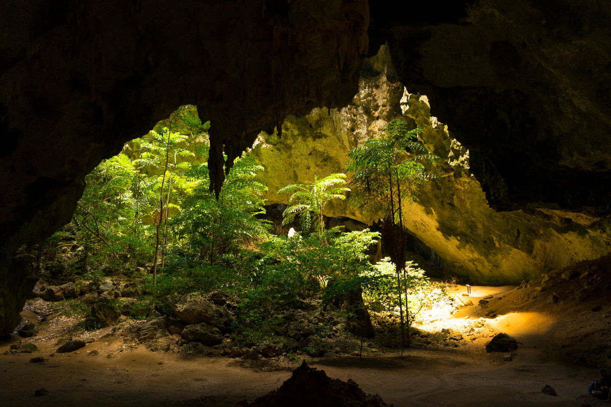 Phraya Nakhon Cave